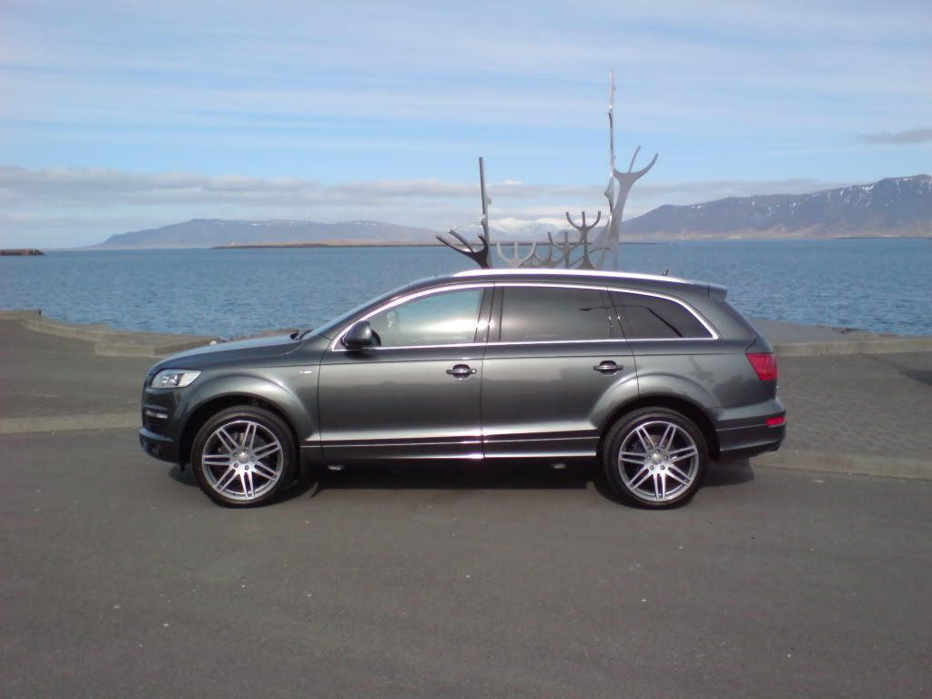 q7-reykjavik.jpg