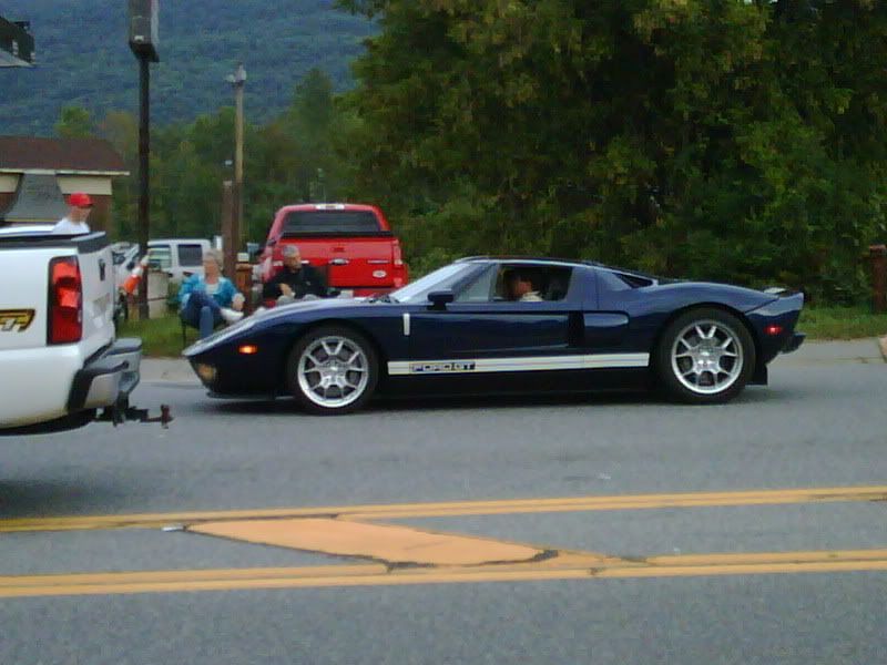 http://i166.photobucket.com/albums/u85/VWmama04/Cars/Lakegeorge2009011.jpg