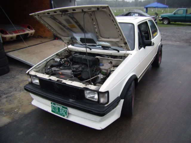 http://i166.photobucket.com/albums/u85/VWmama04/Cars/autoxandbeetleproject006.jpg
