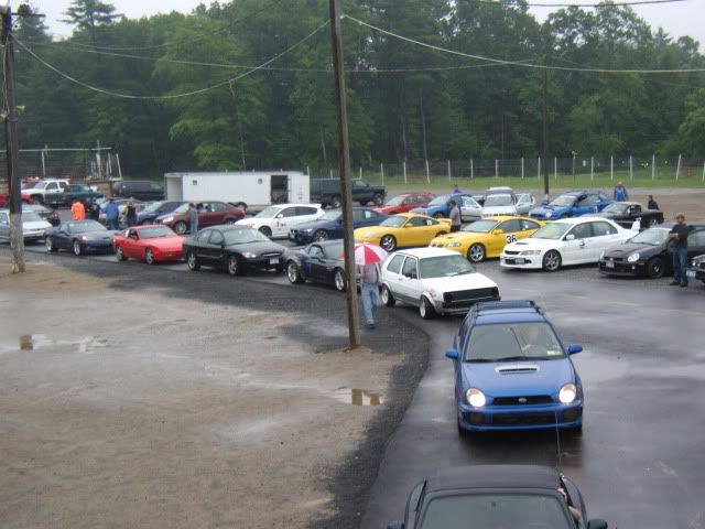 http://i166.photobucket.com/albums/u85/VWmama04/Cars/autoxandbeetleproject011.jpg