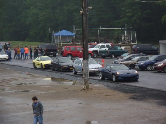 http://i166.photobucket.com/albums/u85/VWmama04/Cars/autoxandbeetleproject012.jpg