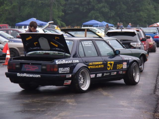 http://i166.photobucket.com/albums/u85/VWmama04/Cars/autoxandbeetleproject022.jpg