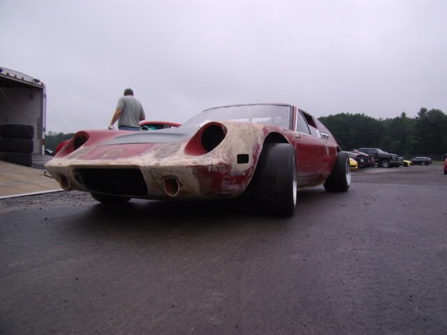 http://i166.photobucket.com/albums/u85/VWmama04/Cars/autoxandbeetleproject023.jpg
