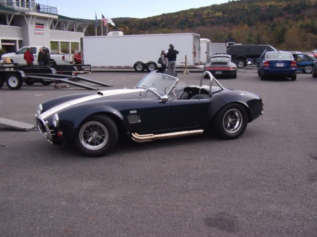 http://i166.photobucket.com/albums/u85/VWmama04/Cars/limerockrace041.jpg