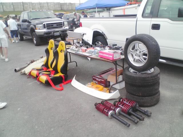 http://i166.photobucket.com/albums/u85/VWmama04/Cars/pics016.jpg