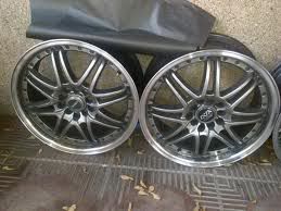 http://i166.photobucket.com/albums/u85/VWmama04/joannasrims.jpg