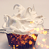 http://i166.photobucket.com/albums/u88/hollykeller_photos/cupcake16.png