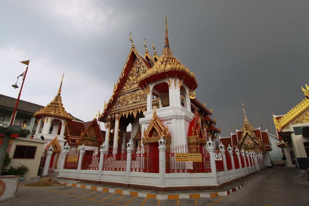 IMAGE: http://i166.photobucket.com/albums/u89/LS460/IMG_0335.jpg