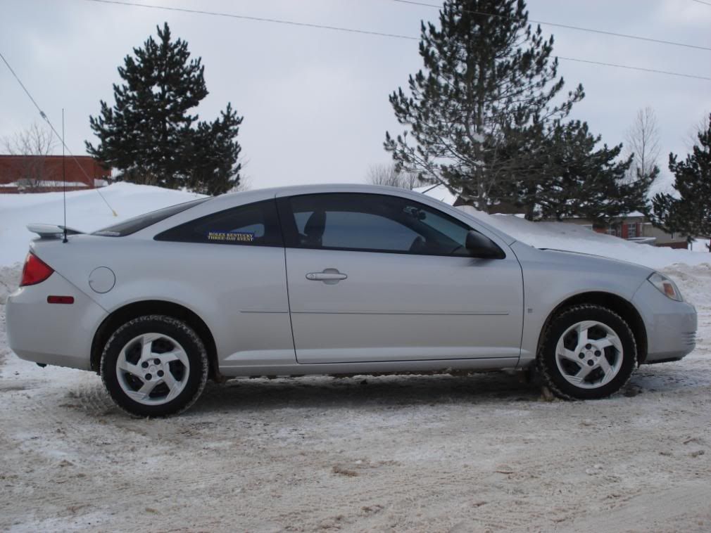 2006 Pontiac G5 Coupe. Rocket / 2006 Pontiac G5 Base