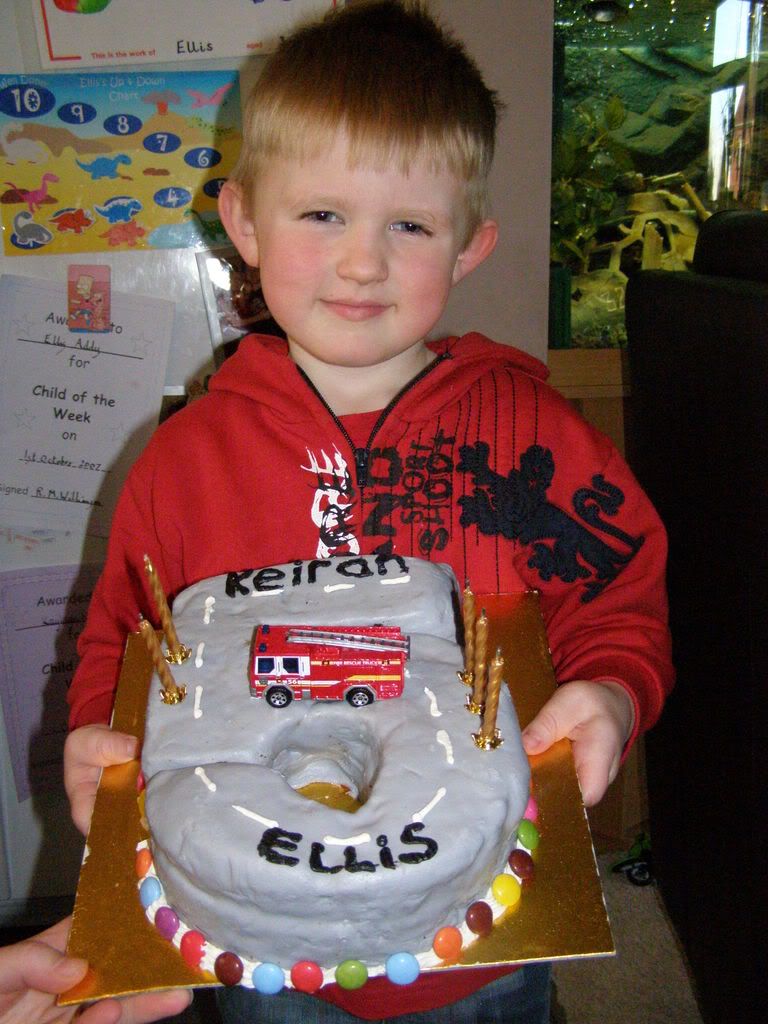 Elliss5thbdayFireengineparty020.jpg