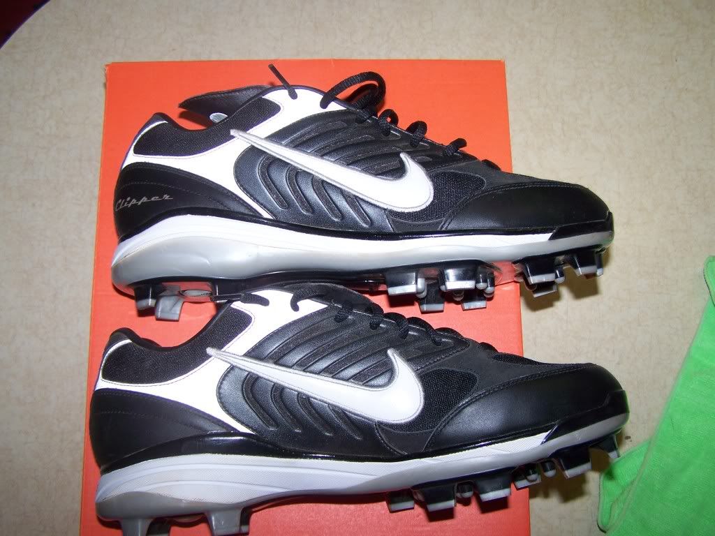 nike clipper molded cleats