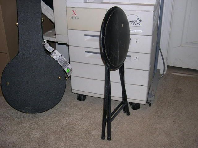 foldedstool.jpg