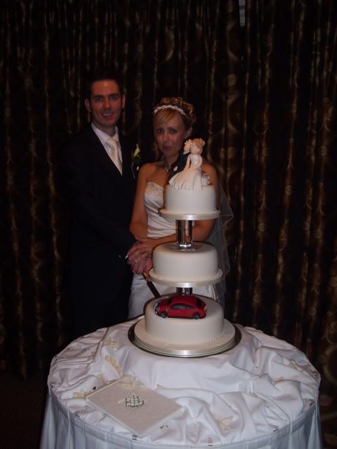  And The Wife gave my permission to have my TTS on the Wedding Cake