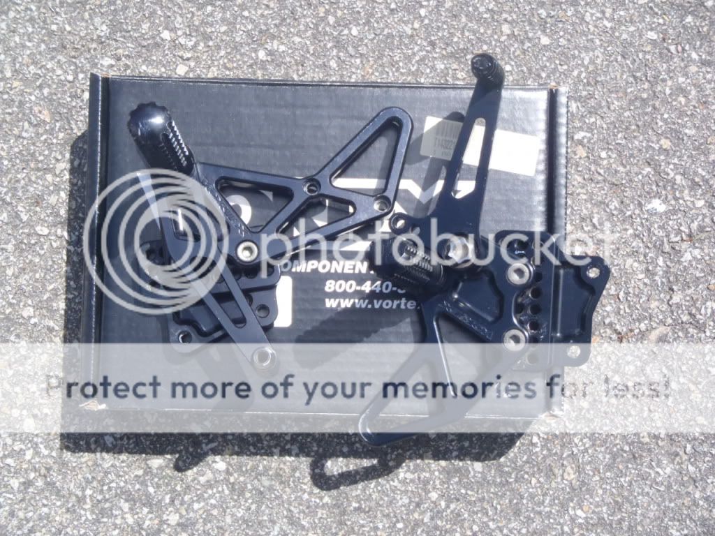 Vortex Rear Sets - Black | Suzuki GSXR Forum